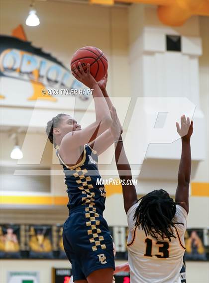 Thumbnail 3 in Decatur Central A Avon photogallery.