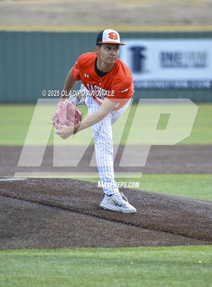 Thumbnail 1 in Allen @ Rockwall photogallery.