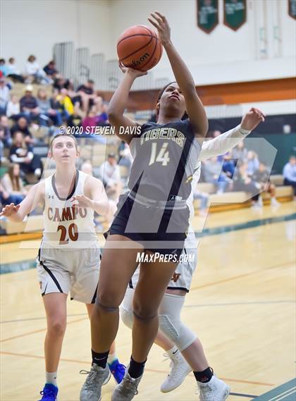 Thumbnail 3 in Gilbert vs Campo Verde photogallery.