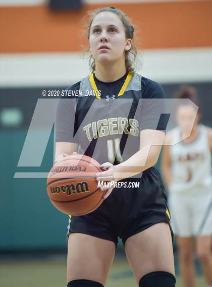 Thumbnail 1 in Gilbert vs Campo Verde photogallery.