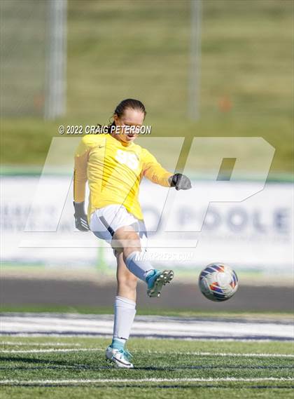 Thumbnail 1 in Ridgeline vs. Sky View (UHSAA 4A Quarterfinal) photogallery.