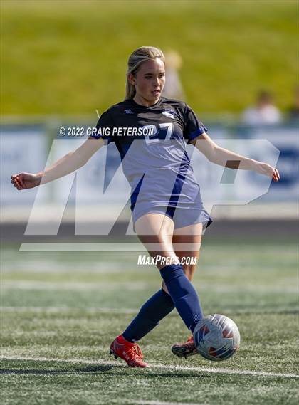 Thumbnail 1 in Ridgeline vs. Sky View (UHSAA 4A Quarterfinal) photogallery.