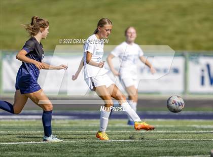 Thumbnail 2 in Ridgeline vs. Sky View (UHSAA 4A Quarterfinal) photogallery.
