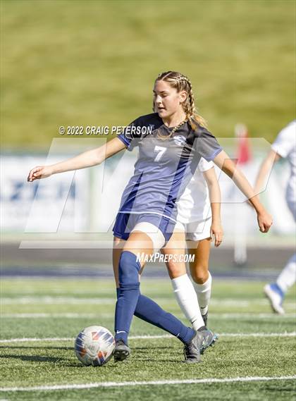 Thumbnail 3 in Ridgeline vs. Sky View (UHSAA 4A Quarterfinal) photogallery.