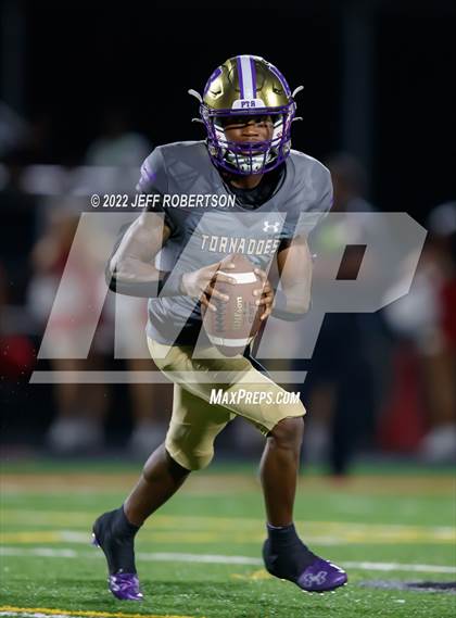 Thumbnail 3 in Booker @ Cardinal Mooney photogallery.