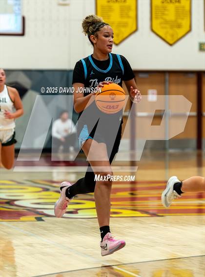 Thumbnail 1 in Fossil Ridge vs. Riverdale Ridge photogallery.