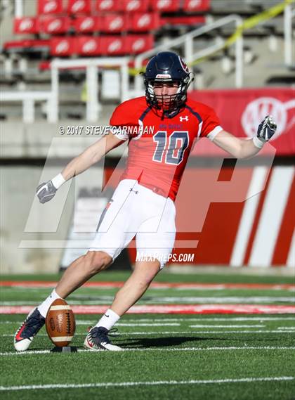 Thumbnail 3 in Springville vs. Lehi (UHSAA 5A Semi-Final) photogallery.