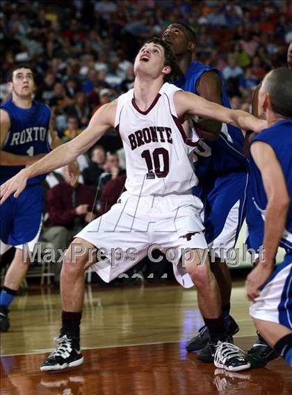 Thumbnail 1 in Bronte vs. Roxton (UIL 1A Semifinal) photogallery.