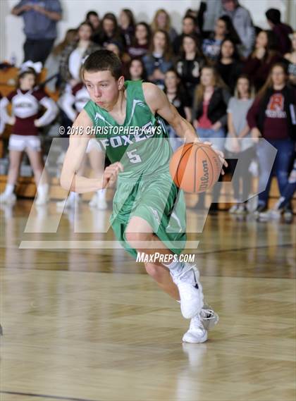 Thumbnail 2 in Hamilton County vs Benton (Benton Invitational Tournament) photogallery.