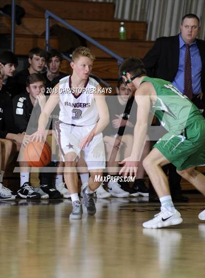 Thumbnail 2 in Hamilton County vs Benton (Benton Invitational Tournament) photogallery.