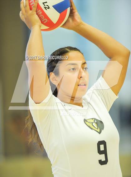 Thumbnail 2 in Walton vs. Hudson Catholic (Nike Tournament of Champions)  photogallery.