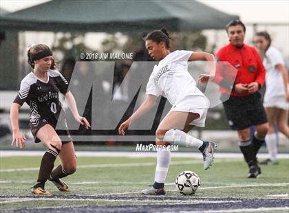 Thumbnail 3 in Woodside vs. Saint Francis (CIF CCS D1 Final) photogallery.