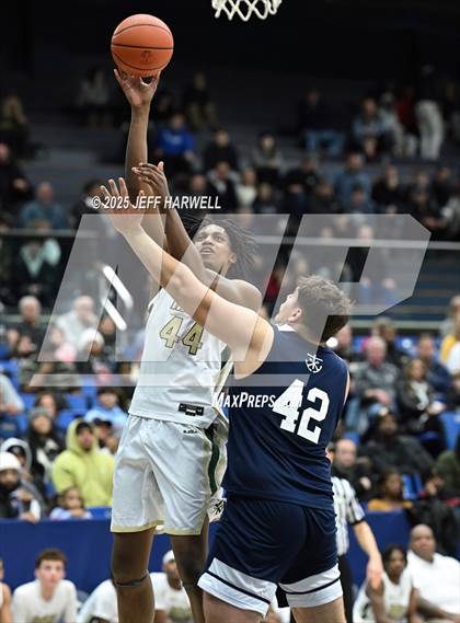 Thumbnail 1 in St. Vincent-St. Mary vs. Archbishop Hoban photogallery.