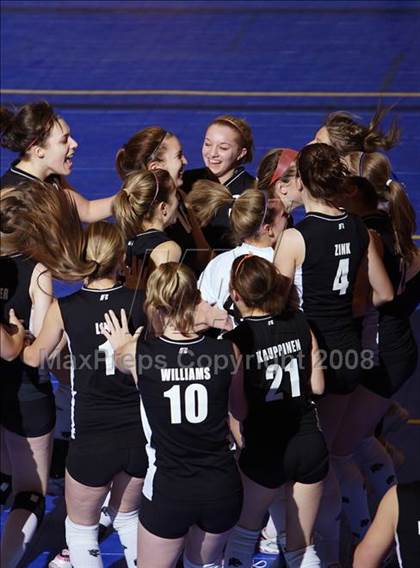 Thumbnail 3 in Chateaugay vs Portville (NYSPHSAA Class D Final) photogallery.