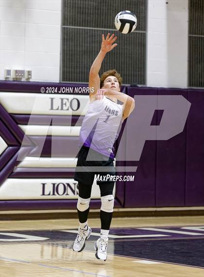 Thumbnail 3 in East Noble @ Leo photogallery.