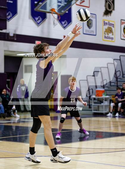 Thumbnail 1 in East Noble @ Leo photogallery.