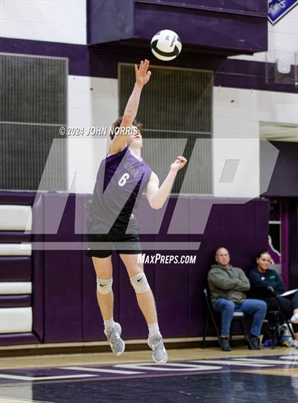 Thumbnail 1 in East Noble @ Leo photogallery.