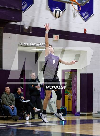 Thumbnail 2 in East Noble @ Leo photogallery.