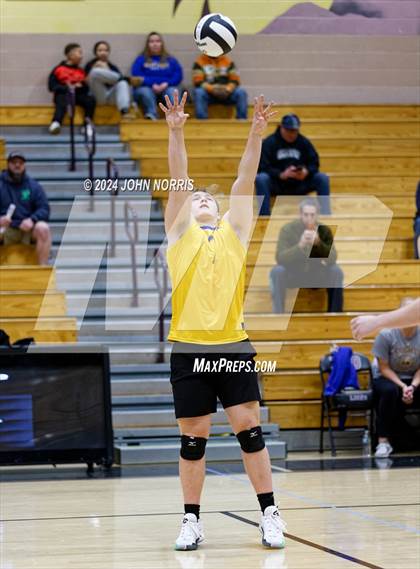 Thumbnail 2 in East Noble @ Leo photogallery.