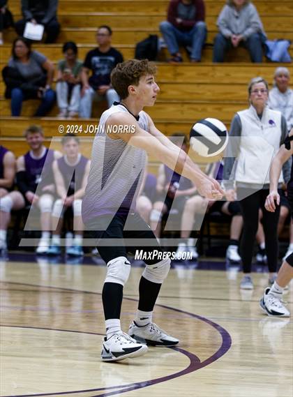 Thumbnail 3 in East Noble @ Leo photogallery.