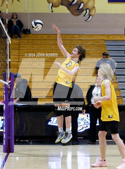Thumbnail 2 in East Noble @ Leo photogallery.