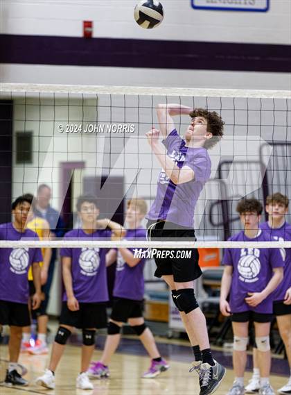 Thumbnail 2 in East Noble @ Leo photogallery.