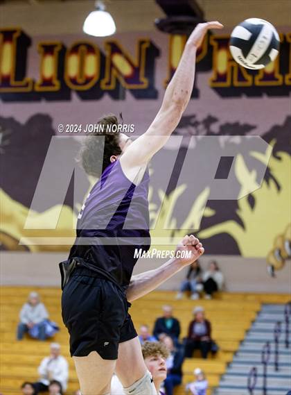 Thumbnail 1 in East Noble @ Leo photogallery.