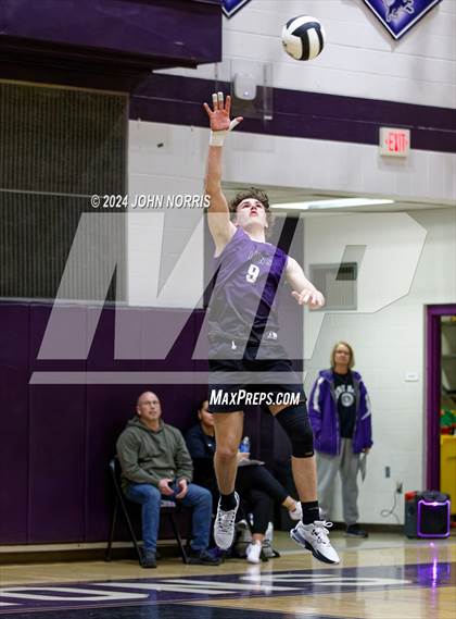 Thumbnail 1 in East Noble @ Leo photogallery.