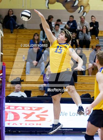 Thumbnail 2 in East Noble @ Leo photogallery.