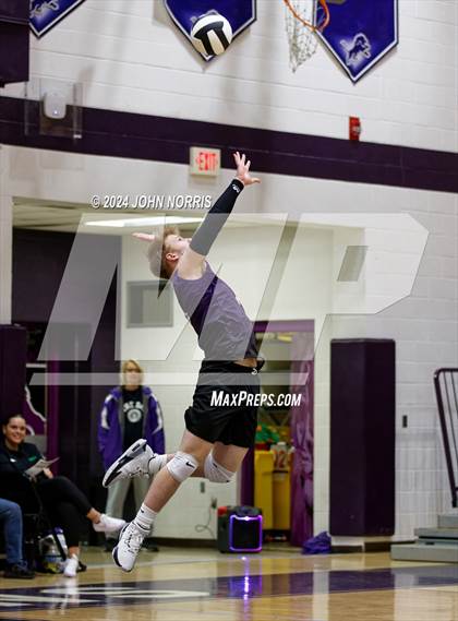 Thumbnail 1 in East Noble @ Leo photogallery.