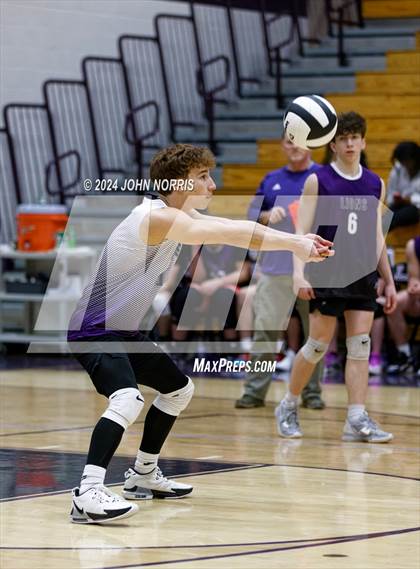 Thumbnail 2 in East Noble @ Leo photogallery.