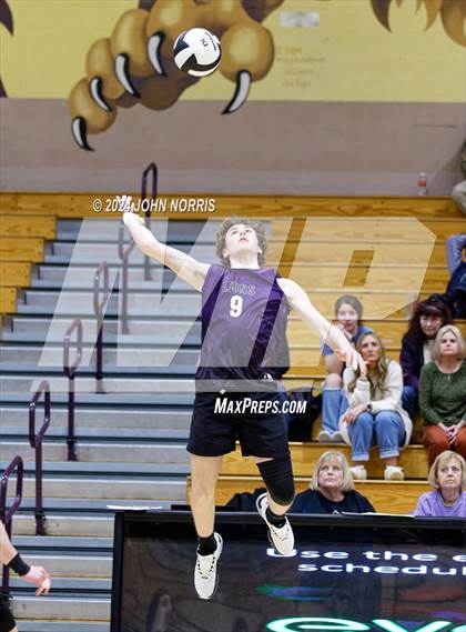 Thumbnail 3 in East Noble @ Leo photogallery.