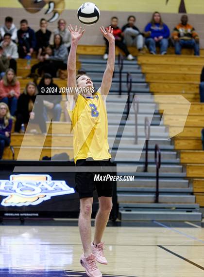 Thumbnail 1 in East Noble @ Leo photogallery.