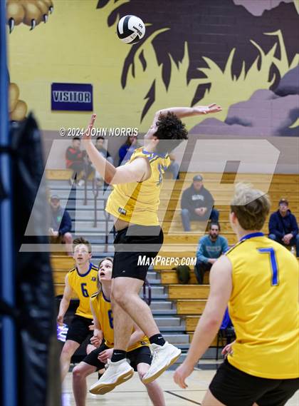 Thumbnail 2 in East Noble @ Leo photogallery.