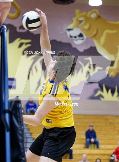 Thumbnail 2 in East Noble @ Leo photogallery.
