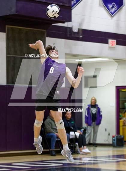 Thumbnail 1 in East Noble @ Leo photogallery.
