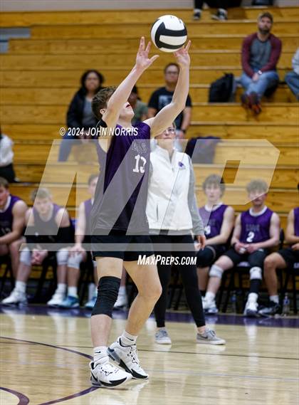 Thumbnail 3 in East Noble @ Leo photogallery.