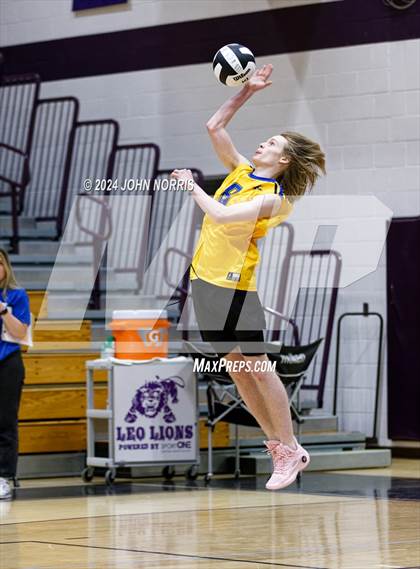 Thumbnail 1 in East Noble @ Leo photogallery.