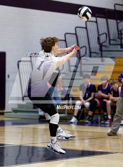 Thumbnail 3 in East Noble @ Leo photogallery.