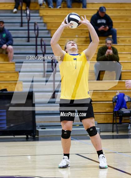 Thumbnail 1 in East Noble @ Leo photogallery.