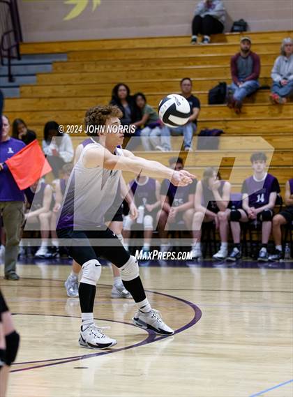 Thumbnail 1 in East Noble @ Leo photogallery.