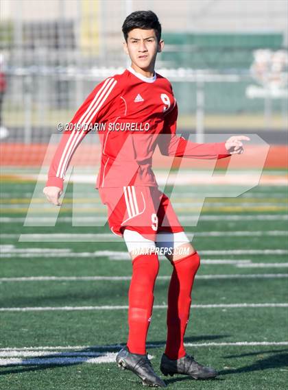Thumbnail 2 in Highland vs. South Mountain (Coyote Classic Tournament) photogallery.
