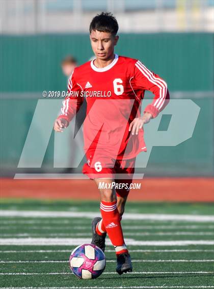 Thumbnail 2 in Highland vs. South Mountain (Coyote Classic Tournament) photogallery.