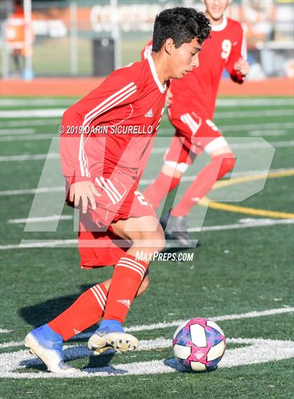 Thumbnail 1 in Highland vs. South Mountain (Coyote Classic Tournament) photogallery.