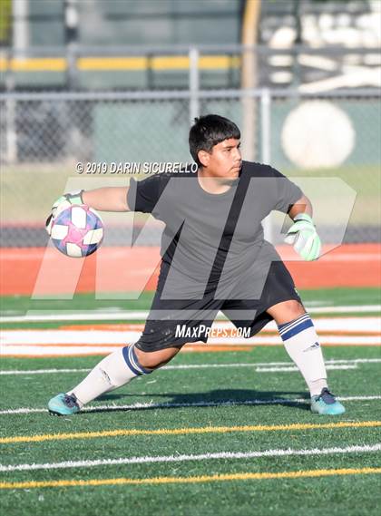 Thumbnail 1 in Highland vs. South Mountain (Coyote Classic Tournament) photogallery.
