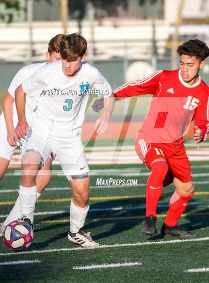 Thumbnail 2 in Highland vs. South Mountain (Coyote Classic Tournament) photogallery.