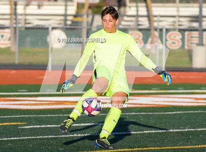 Thumbnail 2 in Highland vs. South Mountain (Coyote Classic Tournament) photogallery.
