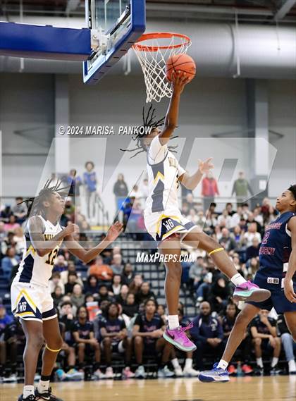 Thumbnail 1 in West Genesee vs Syracuse Academy of Science (NYSPHSAA Section 3 AA Final) photogallery.