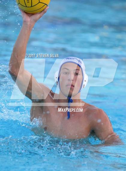 Thumbnail 3 in Orange Lutheran vs. Santa Margarita (CIF SoCal Regional D2 Final) photogallery.