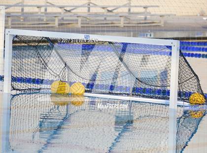 Thumbnail 3 in Orange Lutheran vs. Santa Margarita (CIF SoCal Regional D2 Final) photogallery.